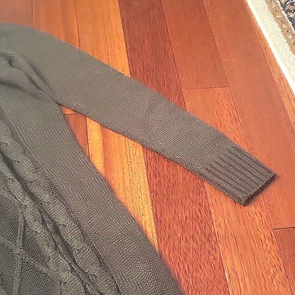 Iz Byer Long Sleeve Forest Green Sweater Dress - Picture 6 of 7